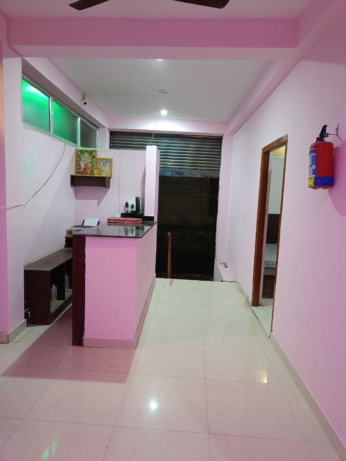 גורקפור Oyo Pandey Ji Guesthouse מראה חיצוני תמונה